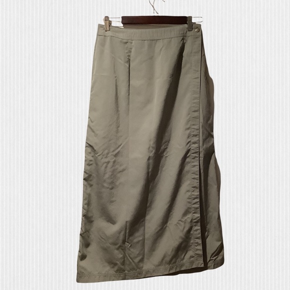 MEC Dresses & Skirts - MEC Cordura Nylon Wrap Maxi Skirt Grey / Tan Size Large